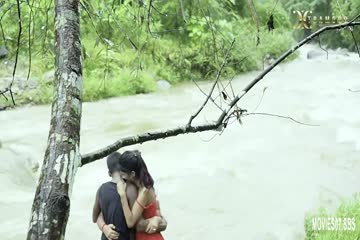 Threesome Sex In River (2022) Hindi XtraMood Originals thumb