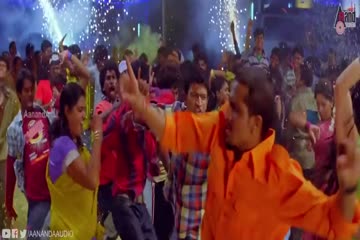 Yaare Koogadali 2012 Hindi Dubbed thumb